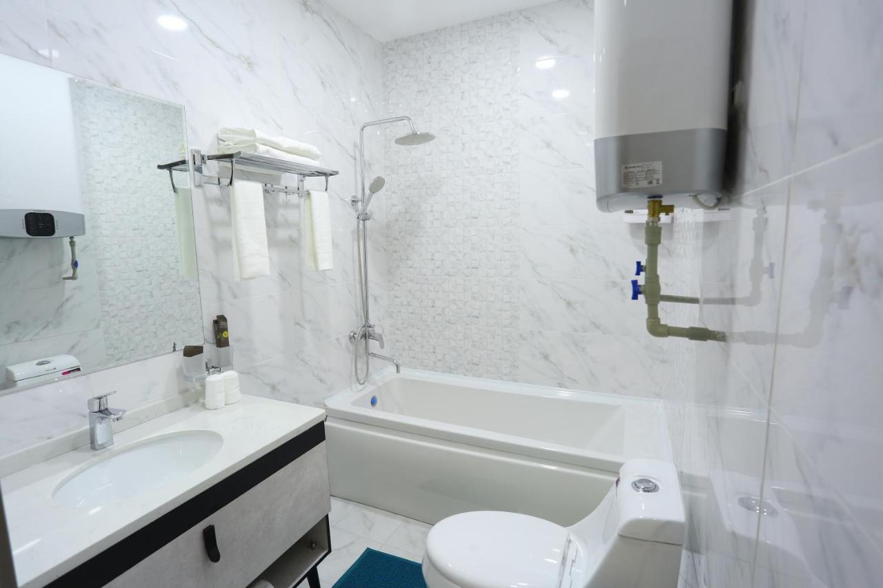Hotel 777 Ντουσαμπέ Εξωτερικό φωτογραφία